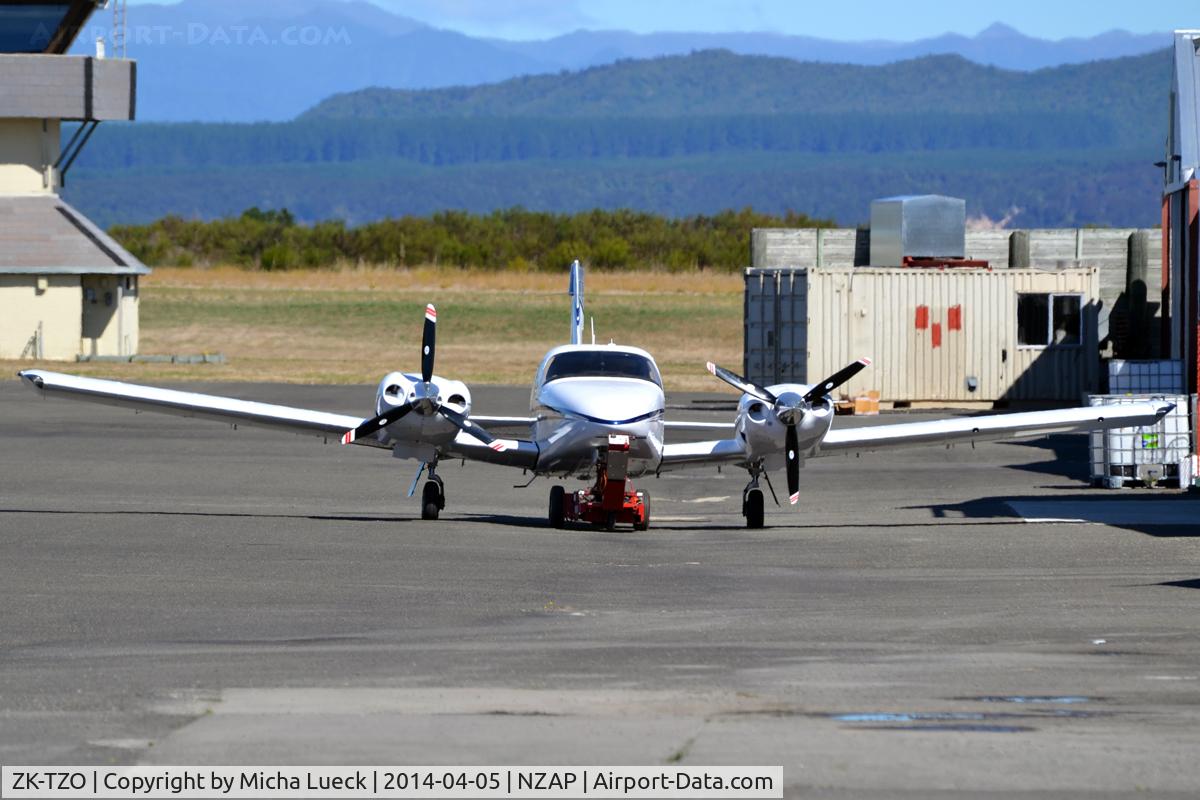 ZK-TZO, 1999 Piper PA-34-220T Seneca V C/N 3449112, At Taupo