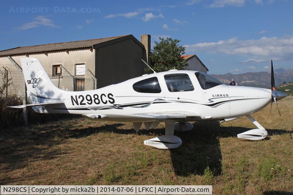 N298CS, 2005 Cirrus SR22 C/N 1408, Parked