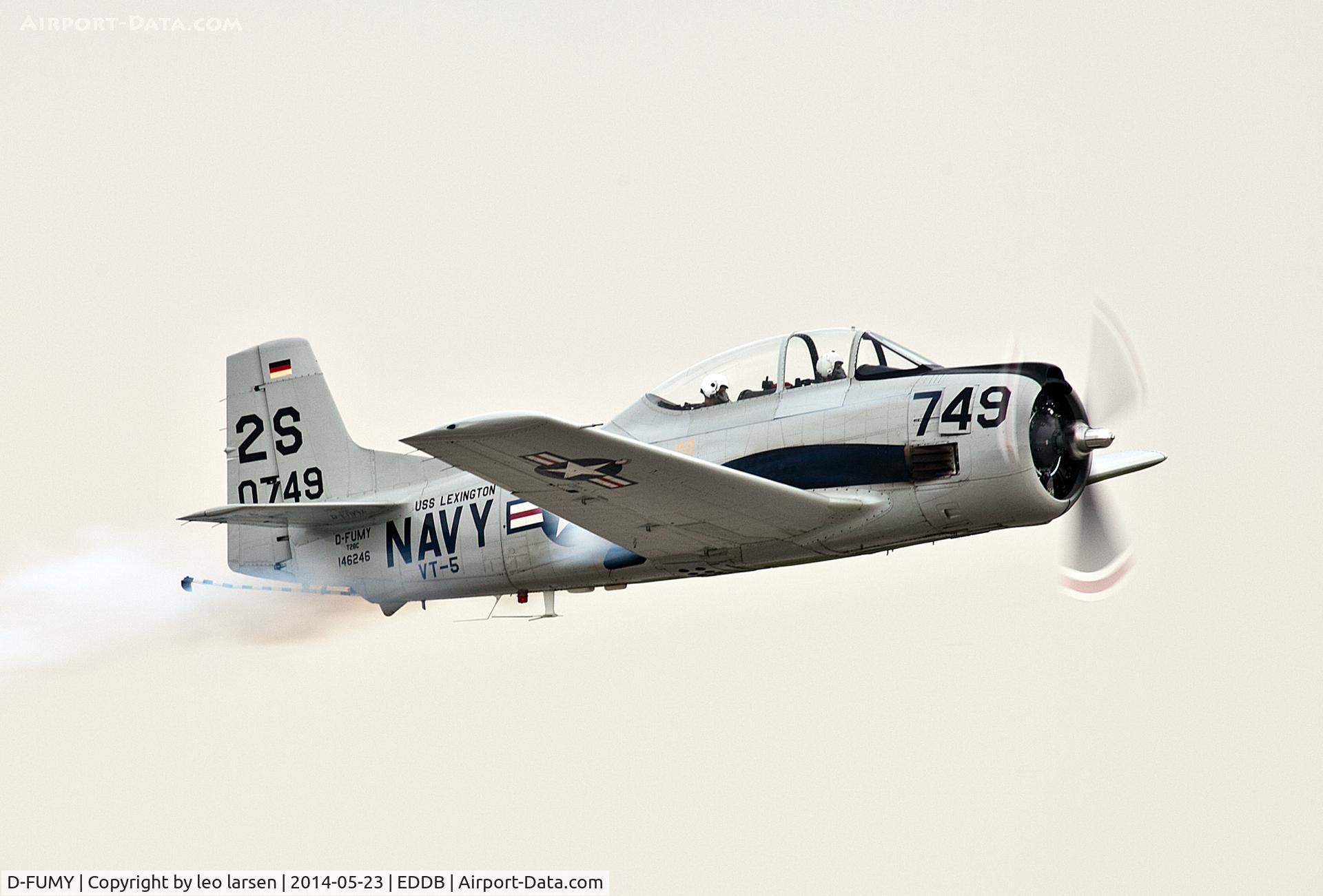 D-FUMY, North American T-28C Trojan C/N 252-9 (146246), ILA Berlin 23.5.14
