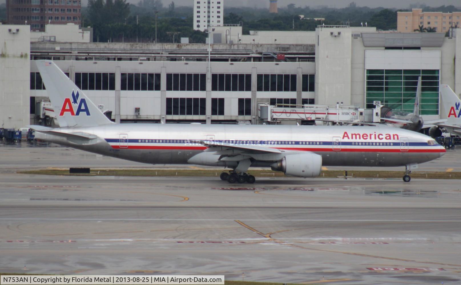 N753AN, 2001 Boeing 777-223 C/N 30261, American 777-200