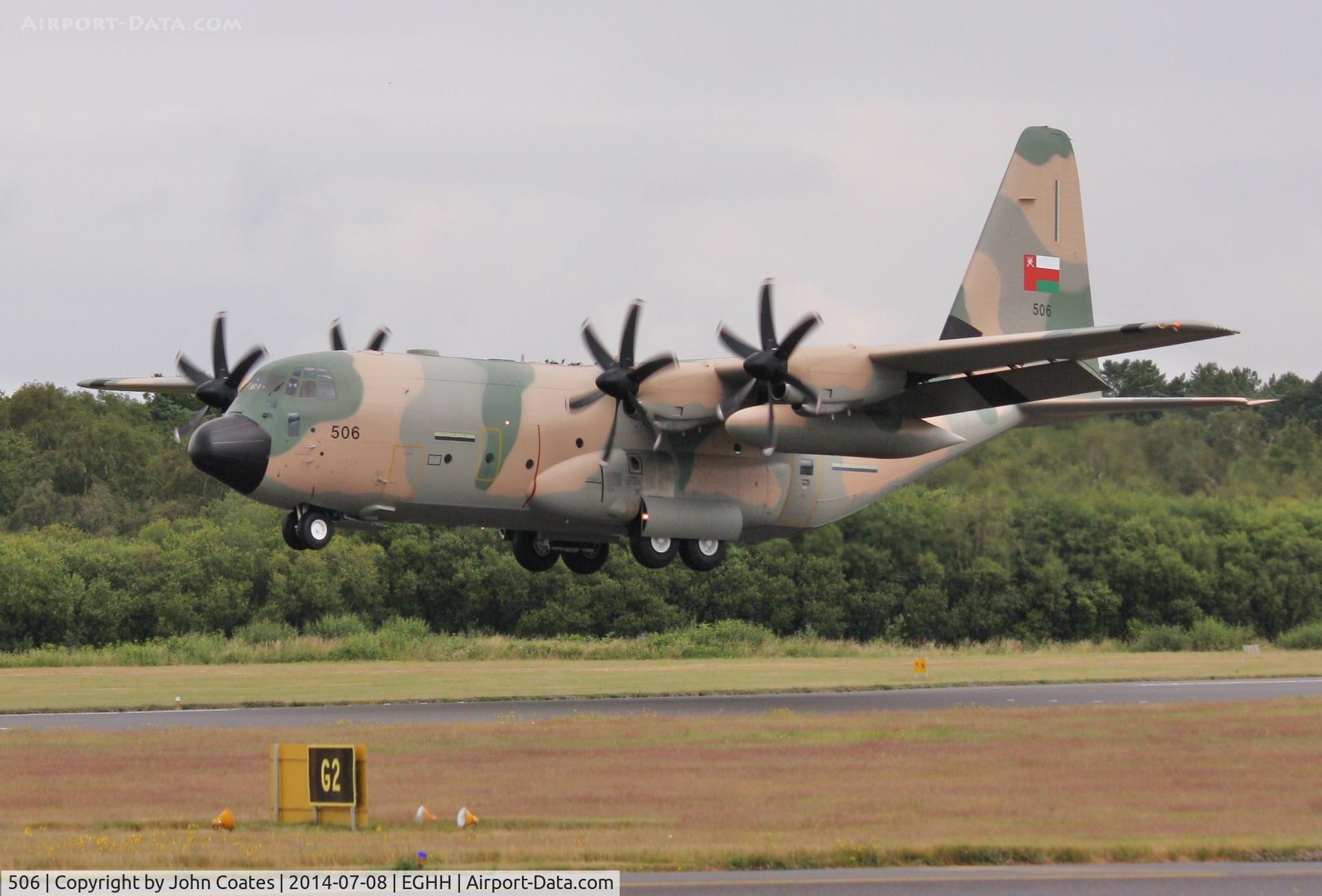 506, Lockheed Martin C-130J Hercules C/N 382-5743, Finals to 26