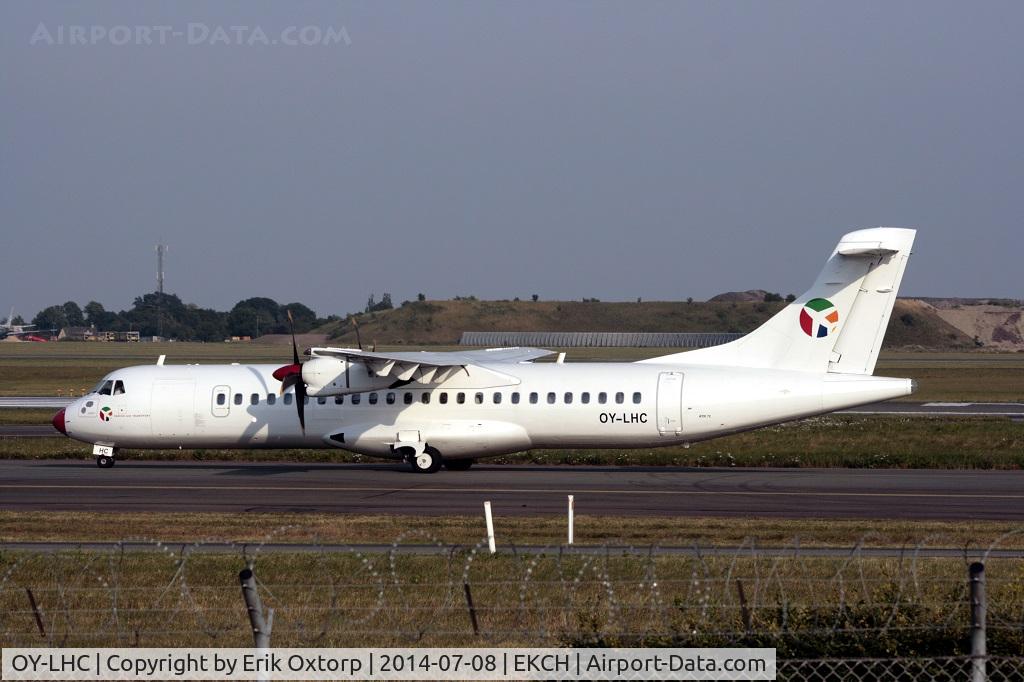 OY-LHC, 1994 ATR 72-212 C/N 405, OY-LHC just arrived on rw 04L