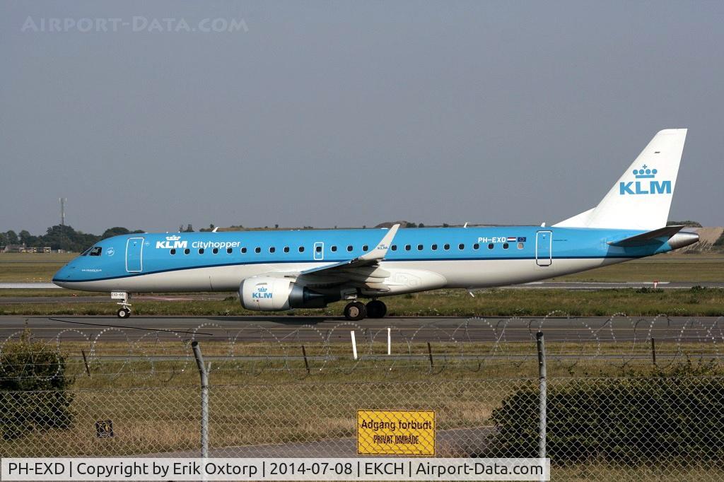 PH-EXD, 2014 Embraer 190LR (ERJ-190-100LR) C/N 19000661, PH-EXD just arrived on rw 04L.