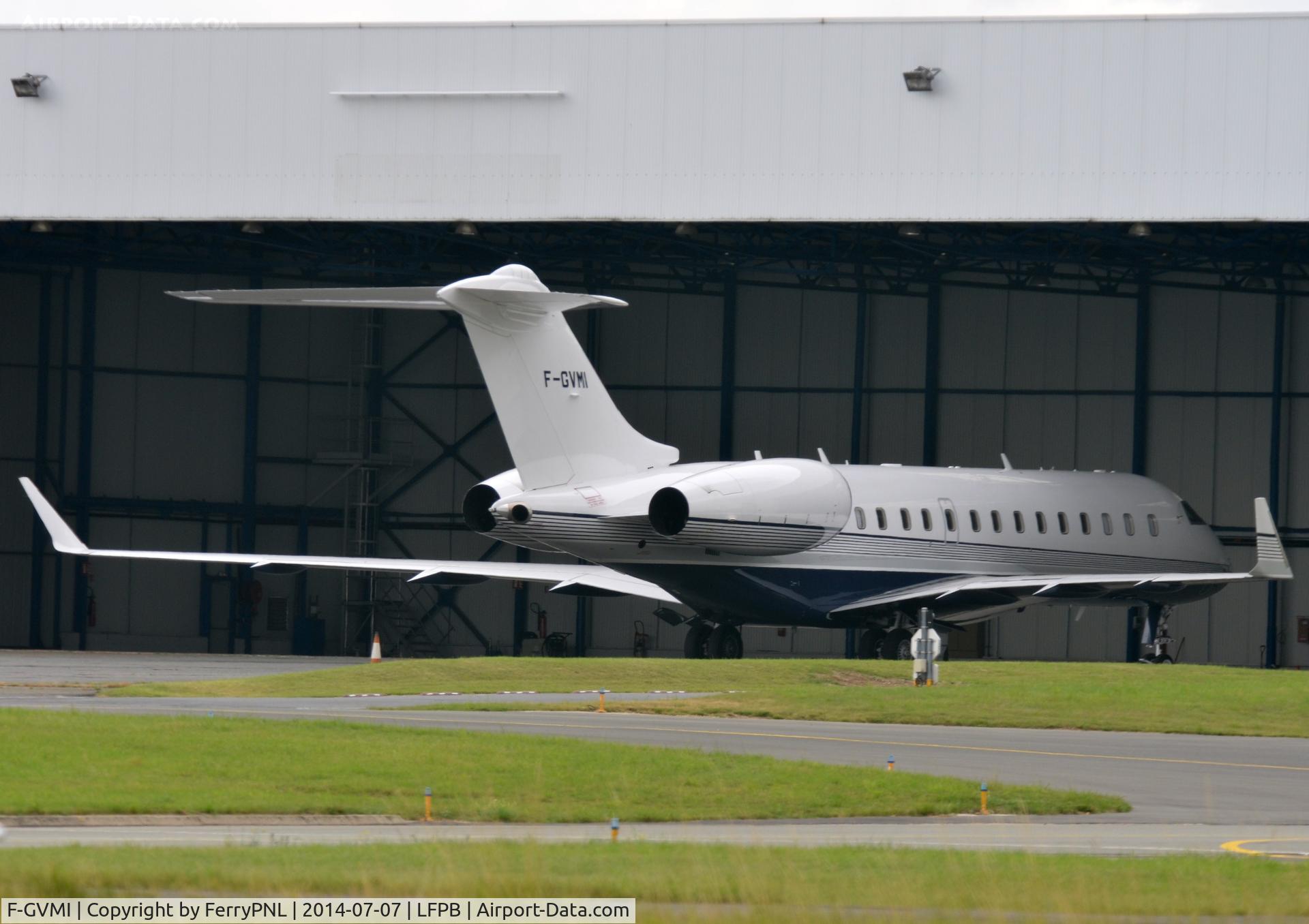 F-GVMI, 2011 Bombardier BD-700-1A10 Global Express C/N 9456, Global 6000 F-GVMI at LBG.