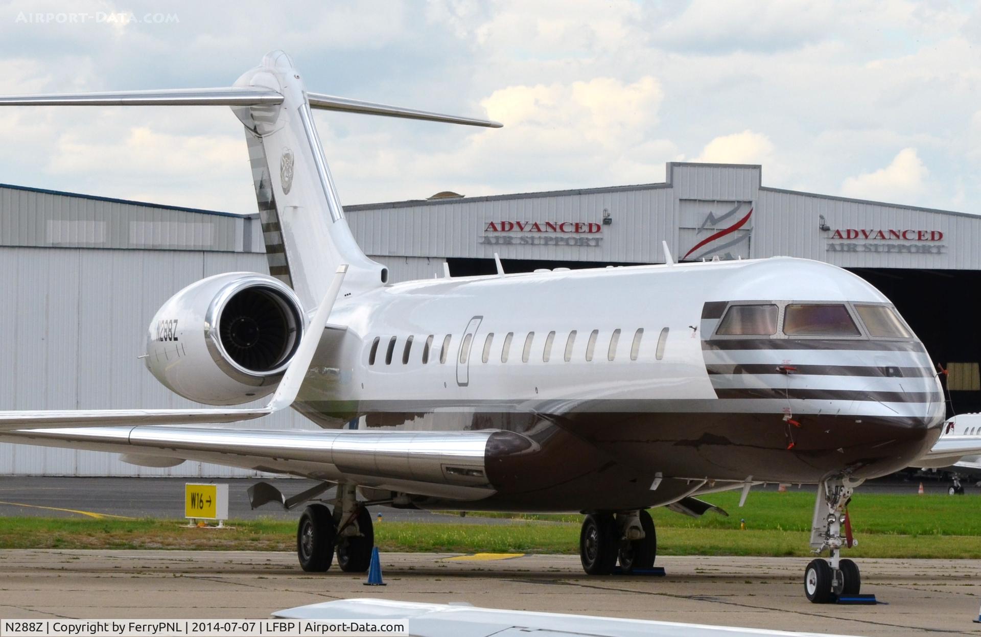 N288Z, 2007 Bombardier BD-700-1A10 Global Express XRS C/N 9228, Chamarac INC Global Express with a unique c/s. Aircraft replaced by a G650.