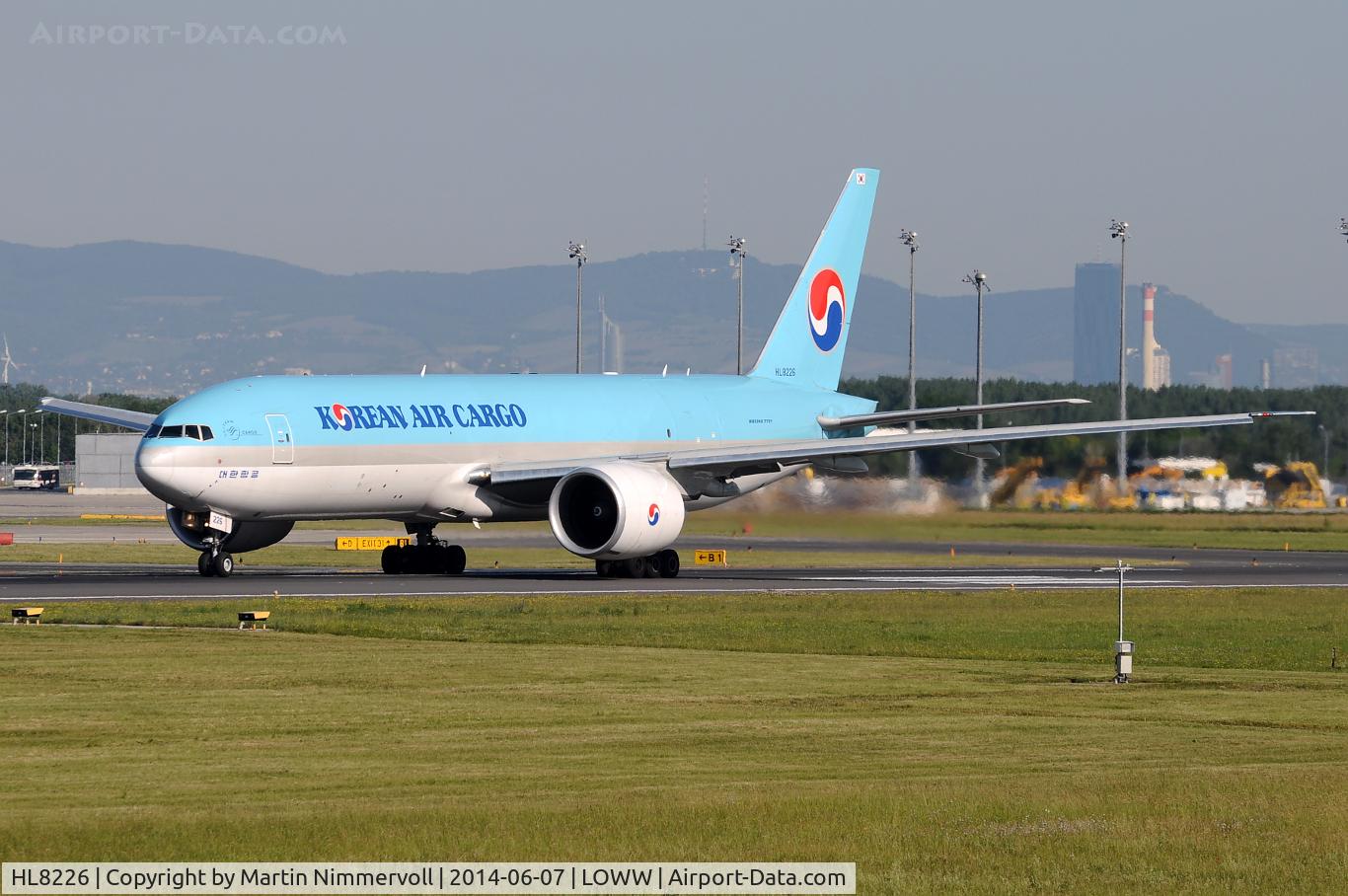 HL8226, 2013 Boeing 777-FB5 C/N 37640, Korean Air Cargo