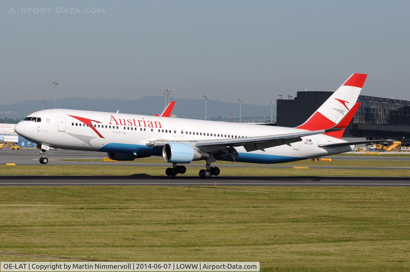 OE-LAT, 1991 Boeing 767-31A C/N 25273, Austrian Airlines