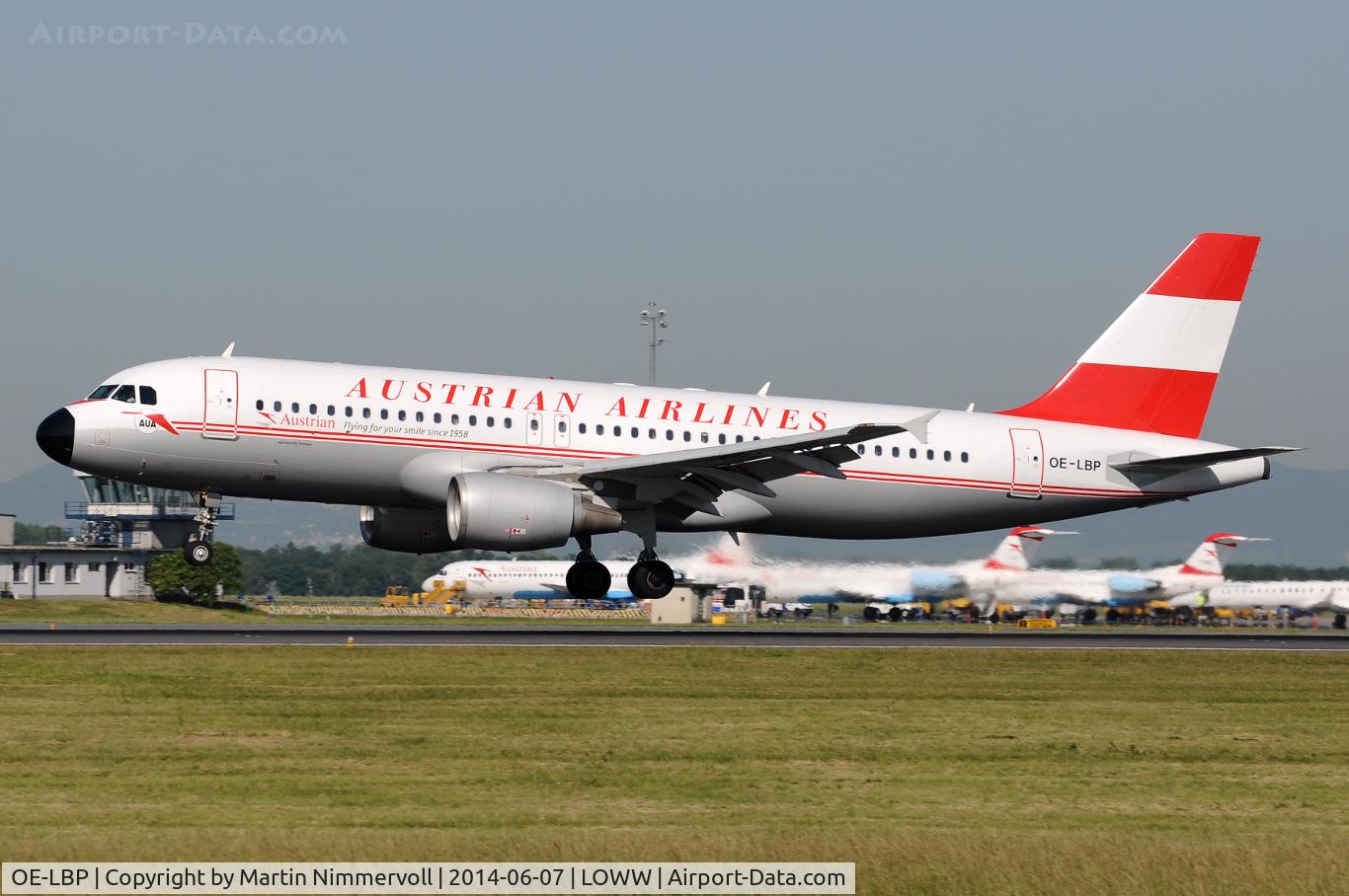 OE-LBP, 1998 Airbus A320-214 C/N 797, Austrian Airlines (Retrojet)