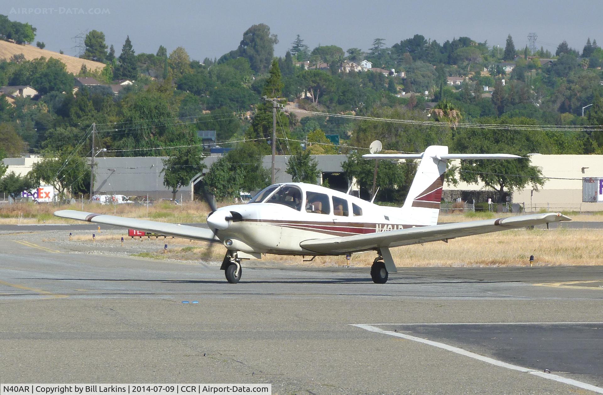 N40AR, 1984 Piper PA-28RT-201T Arrow IV C/N 28R-8431032, Visitor