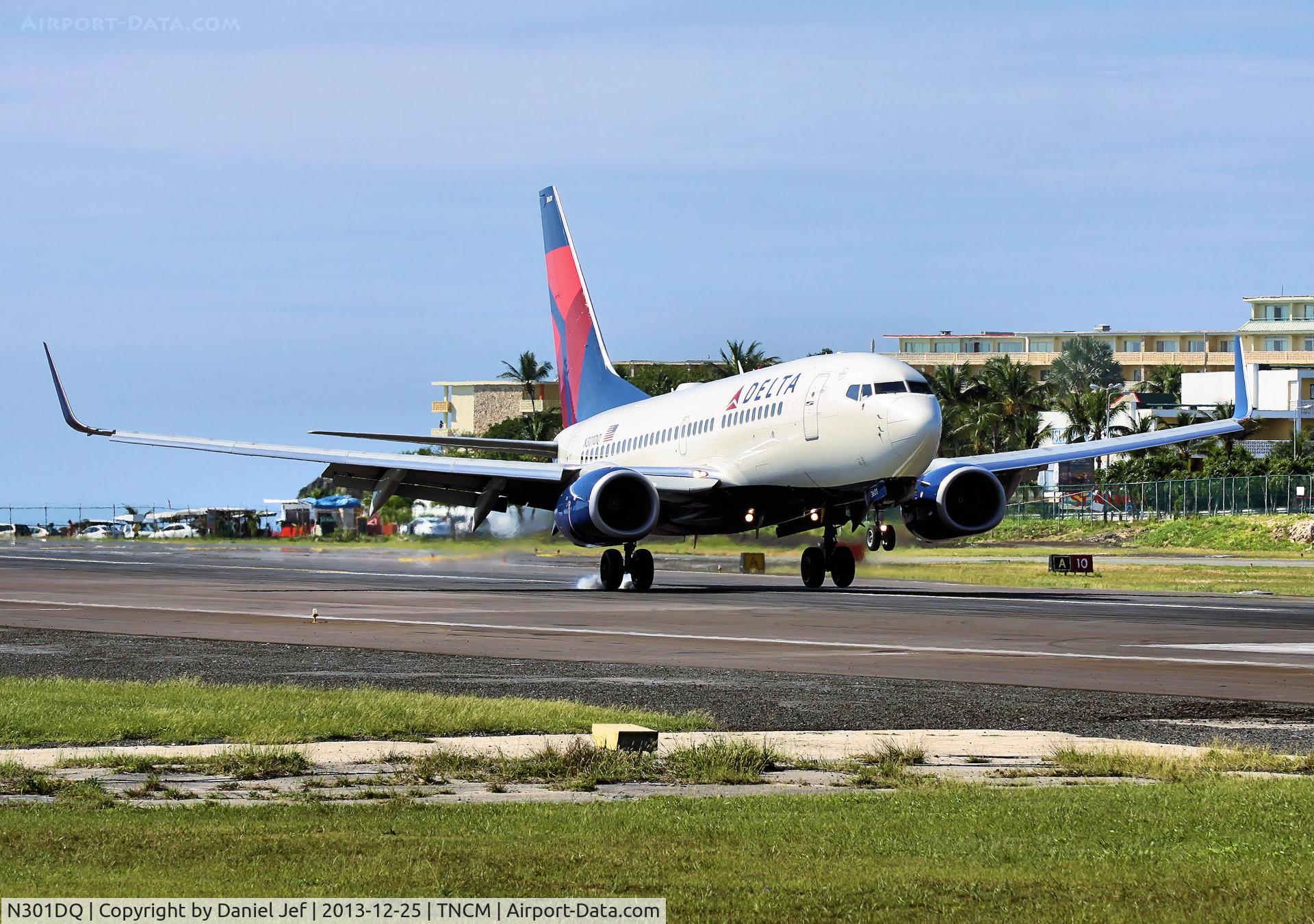 N301DQ, 2008 Boeing 737-732 C/N 29687, N301DQ