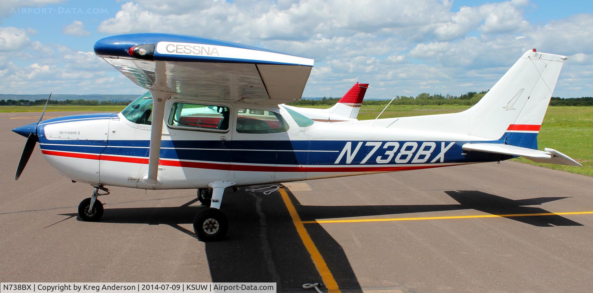 N738BX, 1978 Cessna 172N C/N 17269859, Cessna 172N Skyhawk on the ramp in Superior, WI.