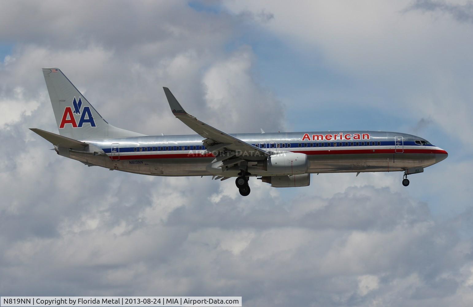 N819NN, 2009 Boeing 737-823 C/N 31083, American 737-800