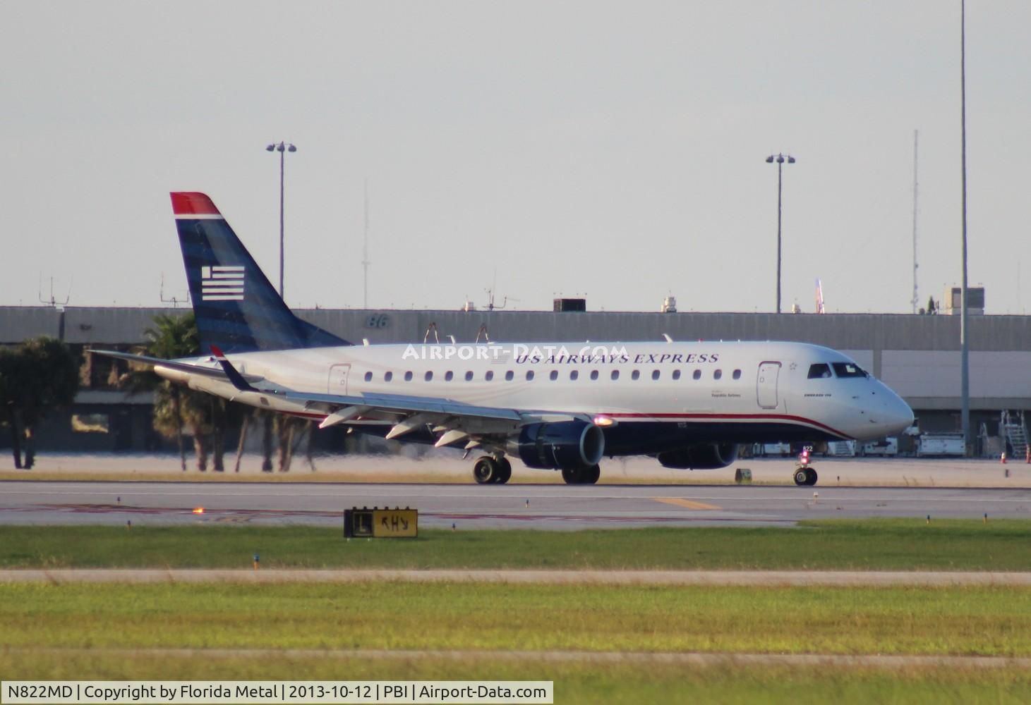 N822MD, 2004 Embraer 170SU (ERJ-170-100SU) C/N 17000043, US Airways E170