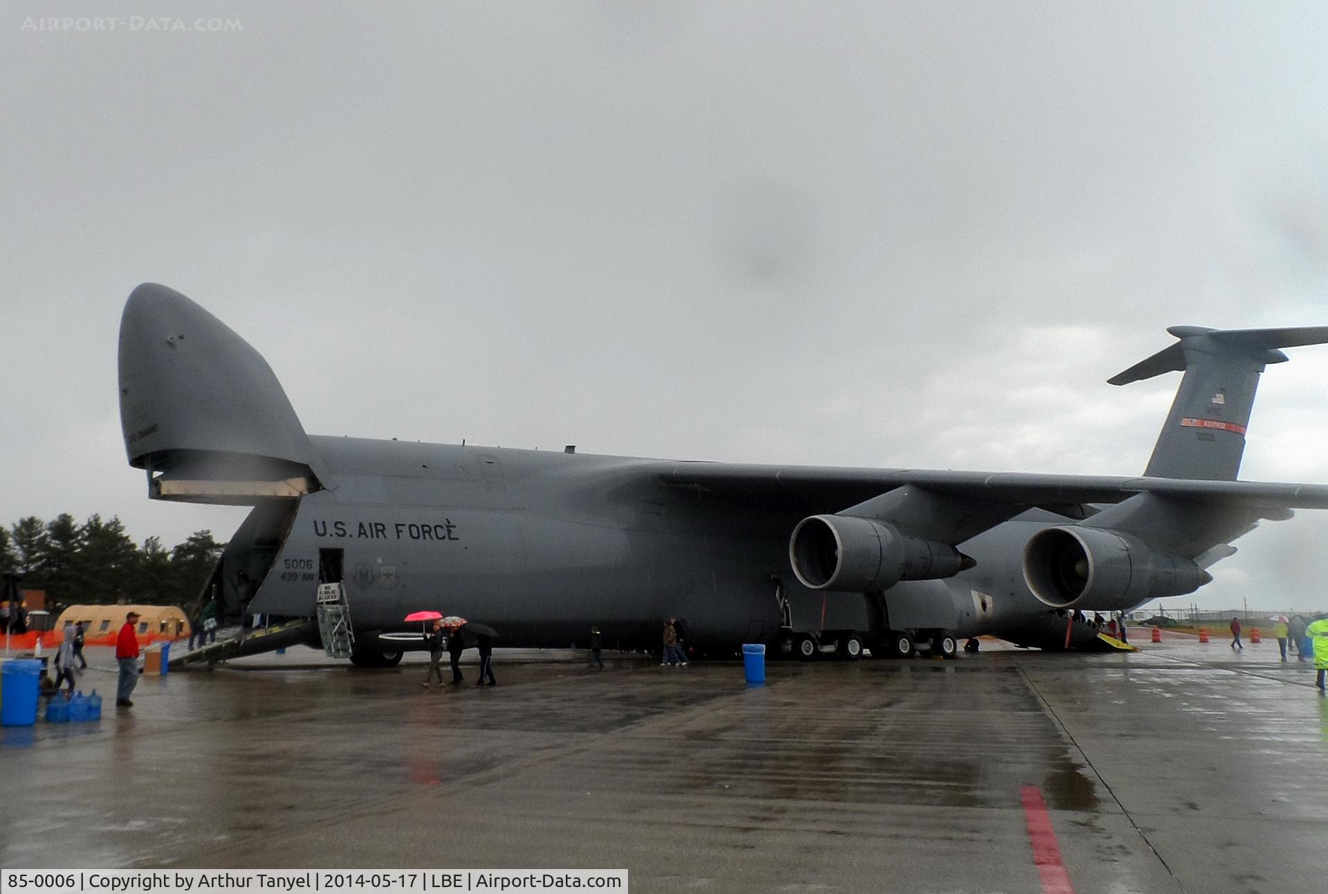 85-0006, 1985 Lockheed C-5B Galaxy C/N 500-0092, On display @ the 2014 Youngstown Airshow