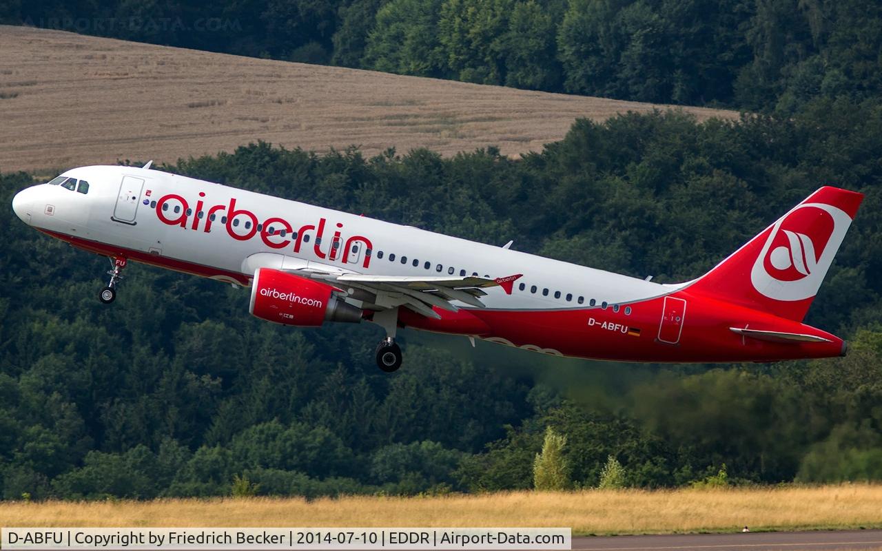 D-ABFU, 2011 Airbus A320-214 C/N 4743, departure to Palma via RW27