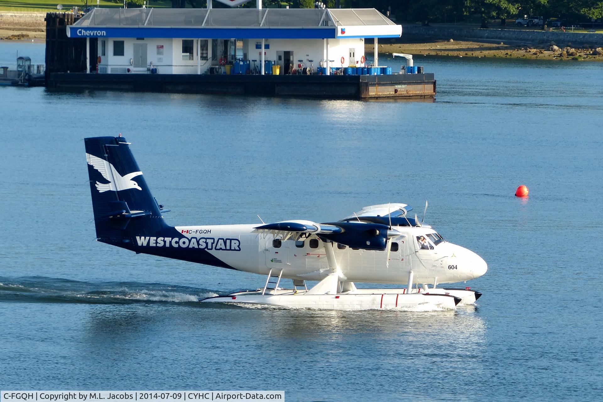 C-FGQH, 1968 De Havilland Canada DHC-6-100 Twin Otter C/N 106, Westcoast Air #604 taxiing for takeoff in Coal Harbour.