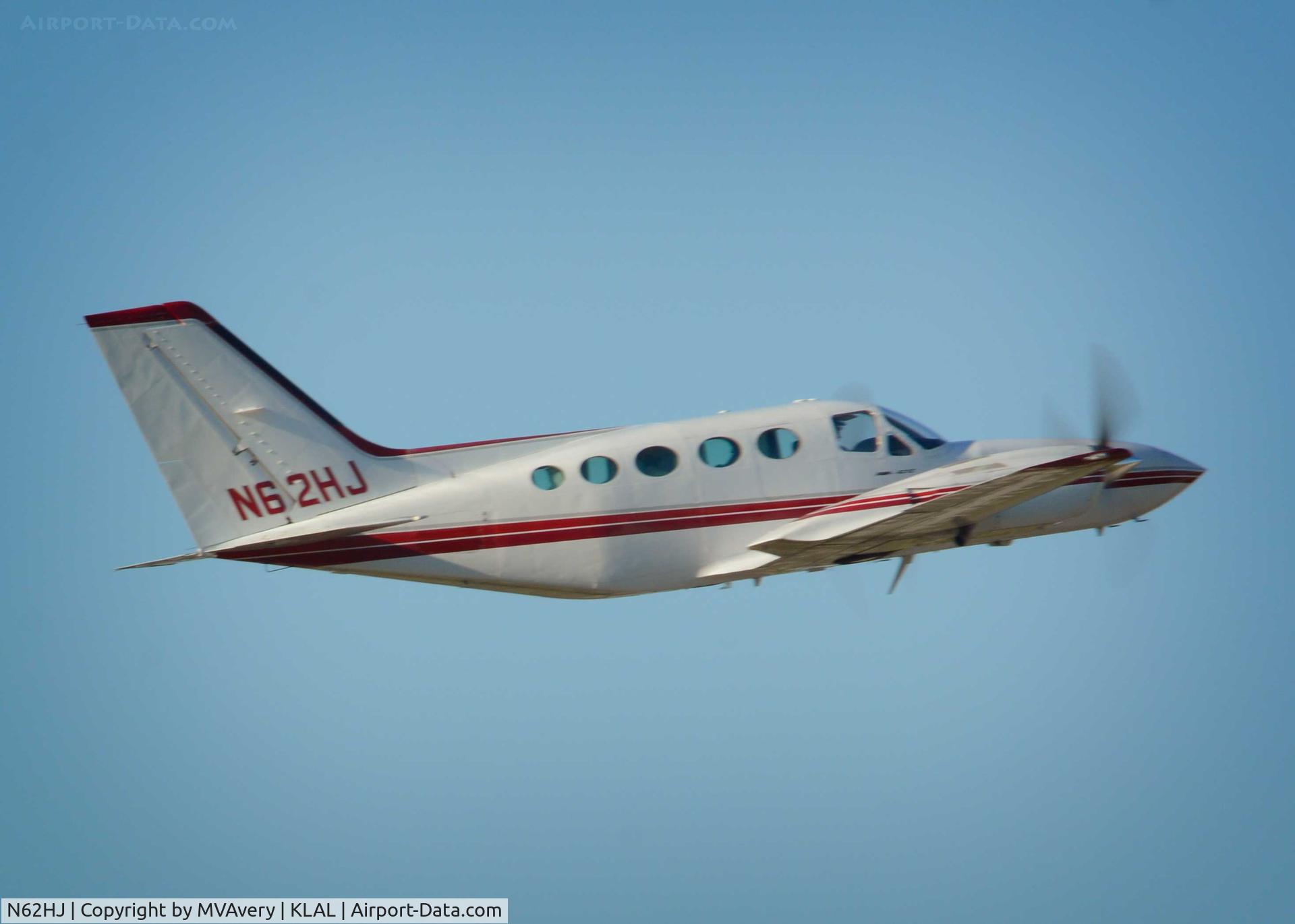 N62HJ, Cessna 421C Golden Eagle C/N 421C1092, 2014 Sun n Fun
