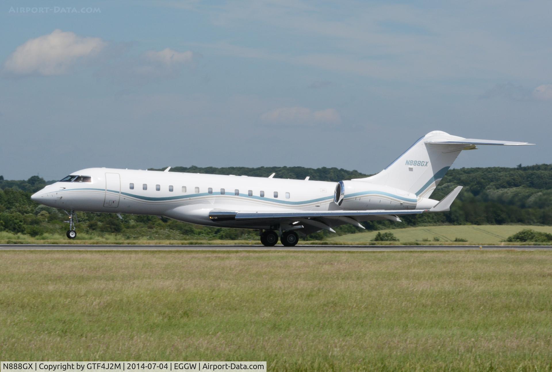 N888GX, 2007 Bombardier BD-700-1A10 Global Express XRS C/N 9248, N888GX arrives at Luton 4.7.14
