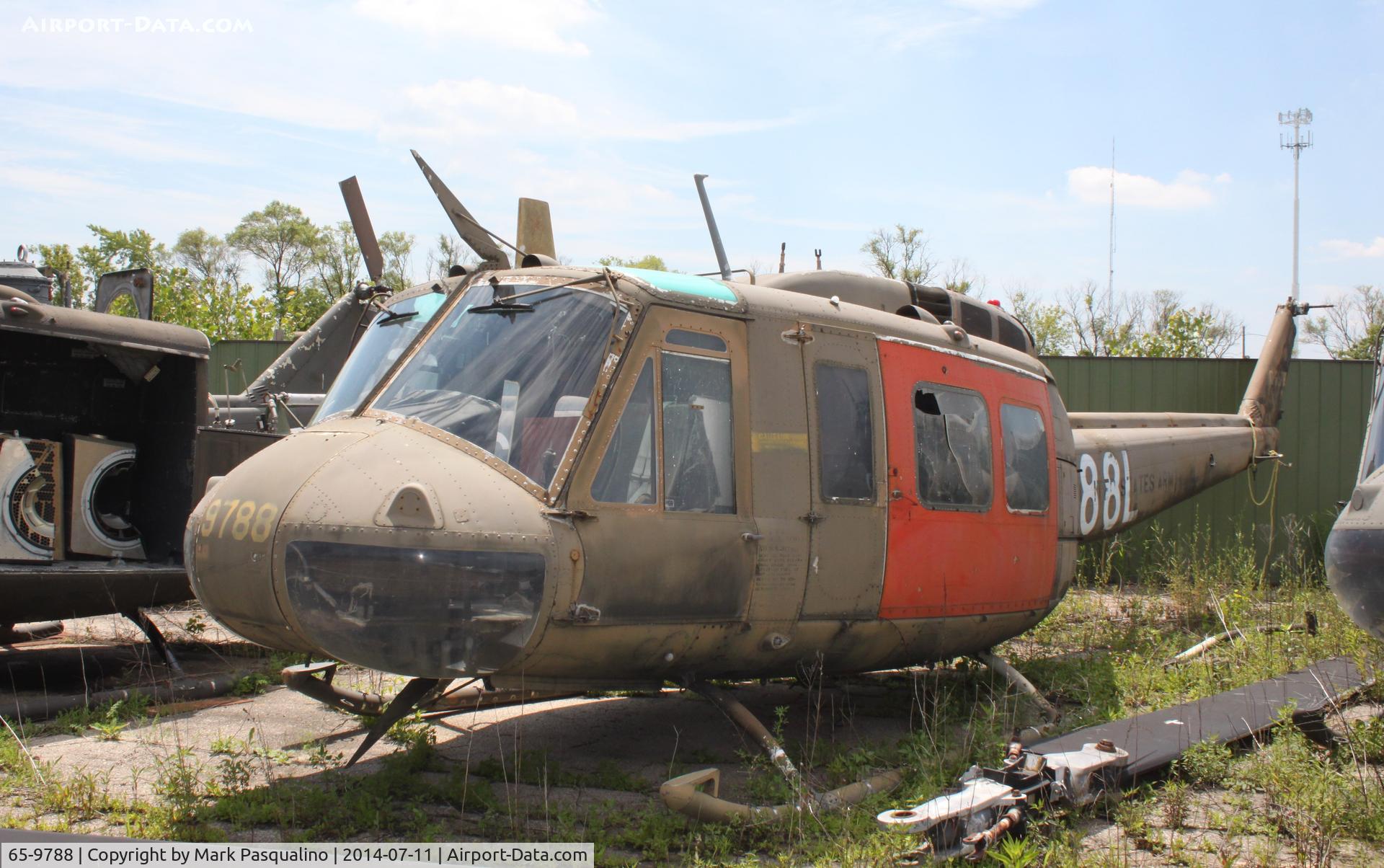 65-9788, 1965 Bell UH-1H Iroquois C/N 4832, Bell UH-1H