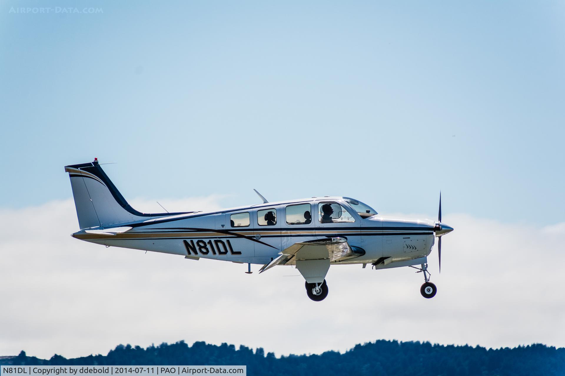 N81DL, 1977 Beech A36 Bonanza 36 C/N E-1156, N81DL approaching Palo Alto Aiport