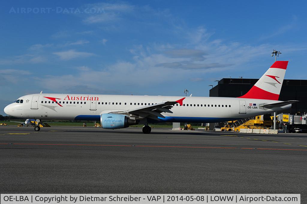 OE-LBA, 1995 Airbus A321-111 C/N 552, Austrian Airlines Airbus 321