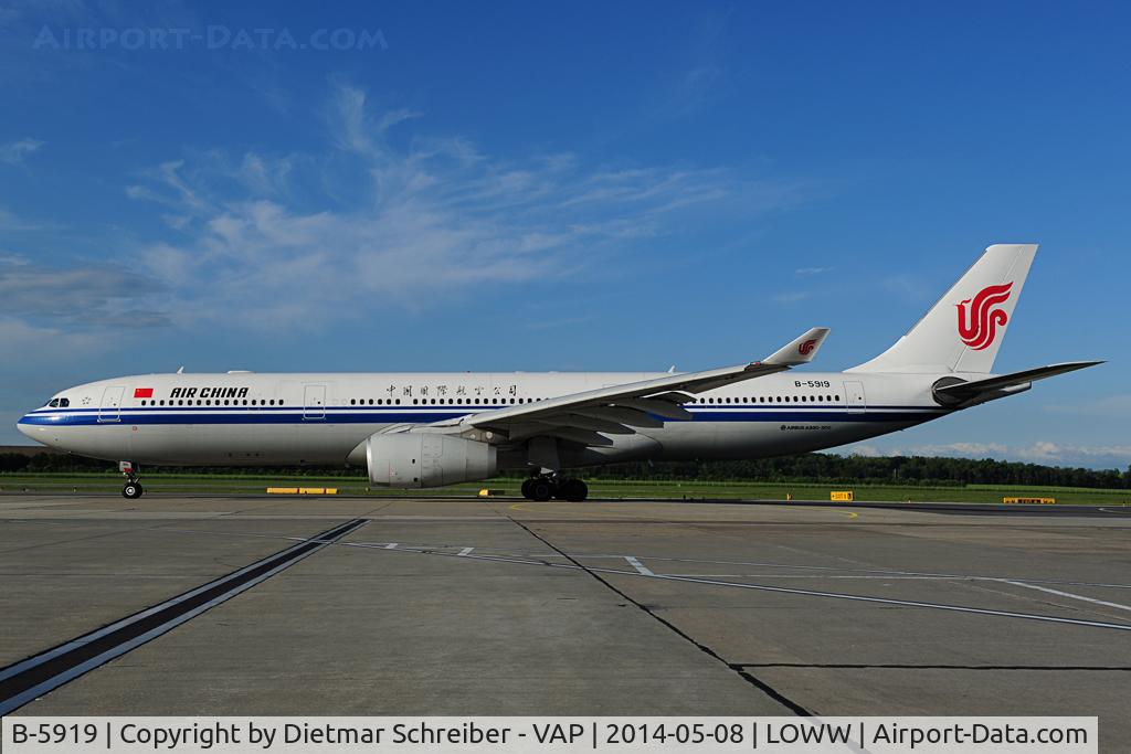 B-5919, 2013 Airbus A330-343X C/N 1413, Air China Airbus 330-300