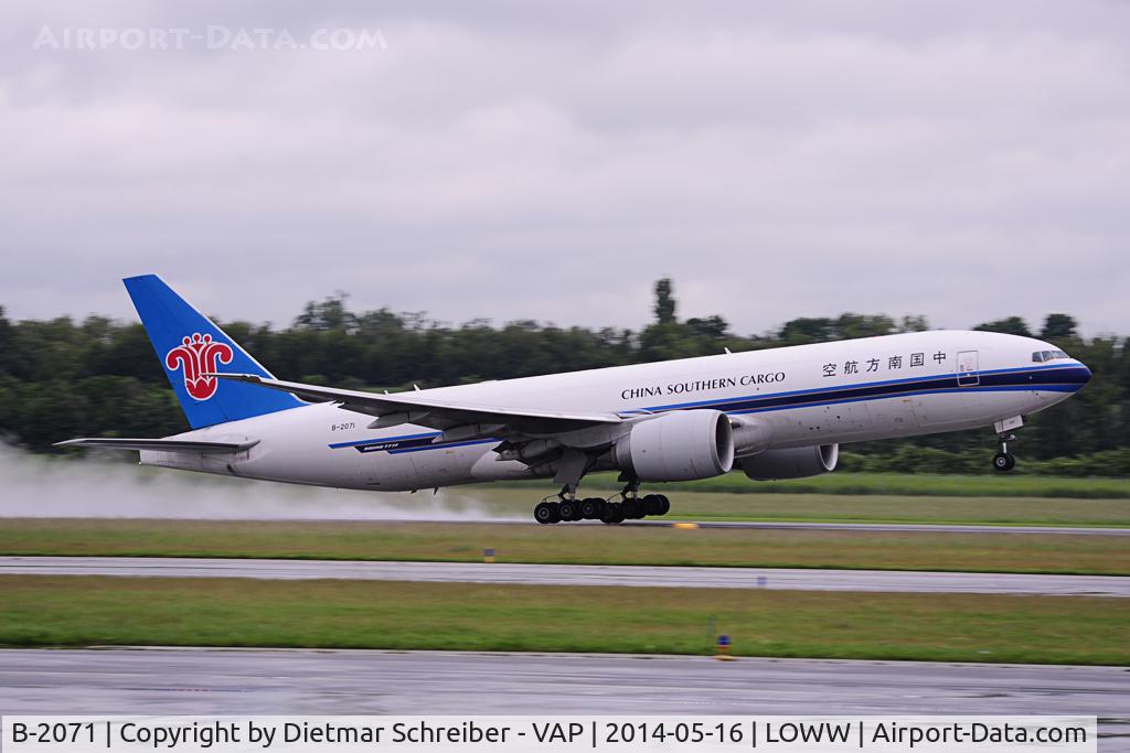 B-2071, 2009 Boeing 777-F1B C/N 37309, China Southern Boeing 777-200