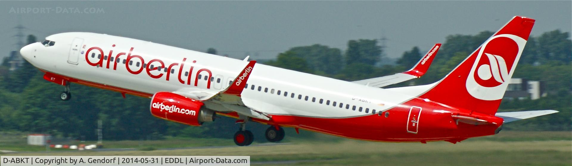 D-ABKT, 2011 Boeing 737-86J C/N 36881, Air Berlin, seen here powering off at  Düsseldorf Int'l(EDDL)