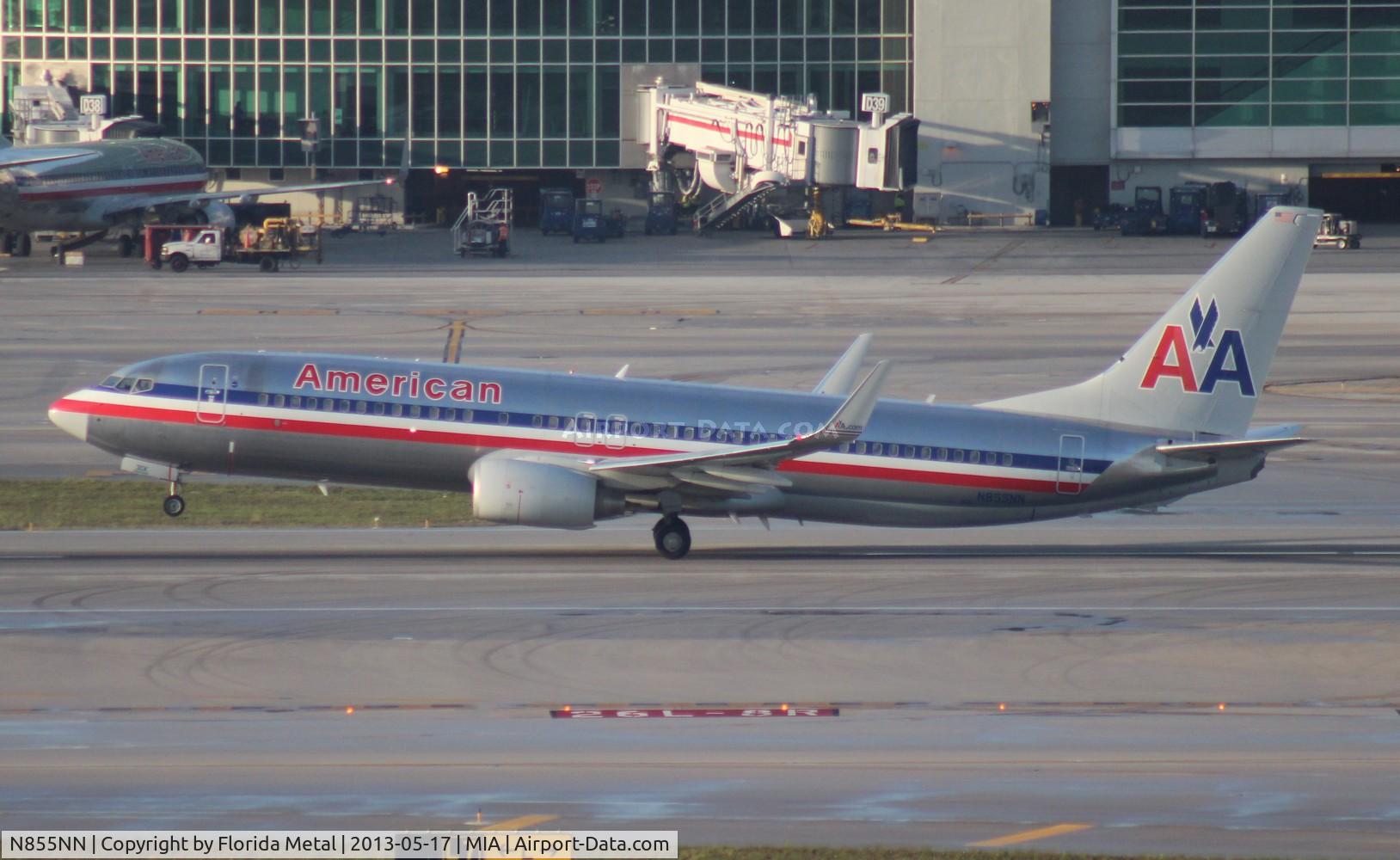 N855NN, 2010 Boeing 737-823 C/N 40582, American 737-800