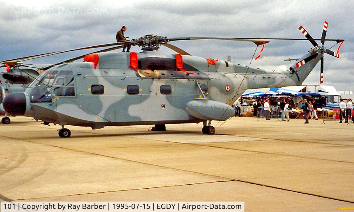101, Aérospatiale SA-321G Super Frelon C/N 101, Aerospatiale SA.321G Super Frelon [101] (French Navy) RNAS Yeovilton~G 15/07/1995