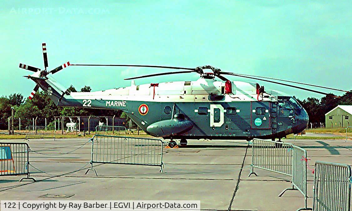 122, Aérospatiale SA-321G Super Frelon C/N 122, Aerospatiale SA.321G Super Frelon [122] (French Navy) RAF Greenham Common~G 27/06/1981