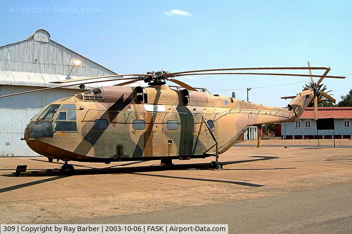309, Aerospatiale SA-321L Super Frelon C/N 129, Aerospatiale SA.321L Super Frelon [129] (South African Air Force) Swartkop~ZS 06/10/2003
