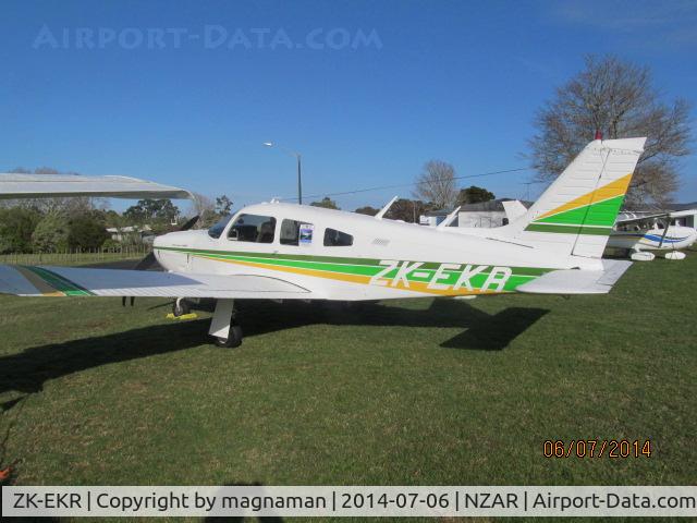ZK-EKR, Piper PA-28R-200 C/N 28R-7635036, For sale