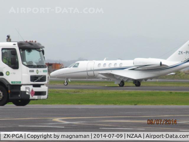 ZK-PGA, 2012 Cessna 525C CitationJet CJ4 C/N 525C-0112, It was a choice of cut off tail or nose - what could I do?