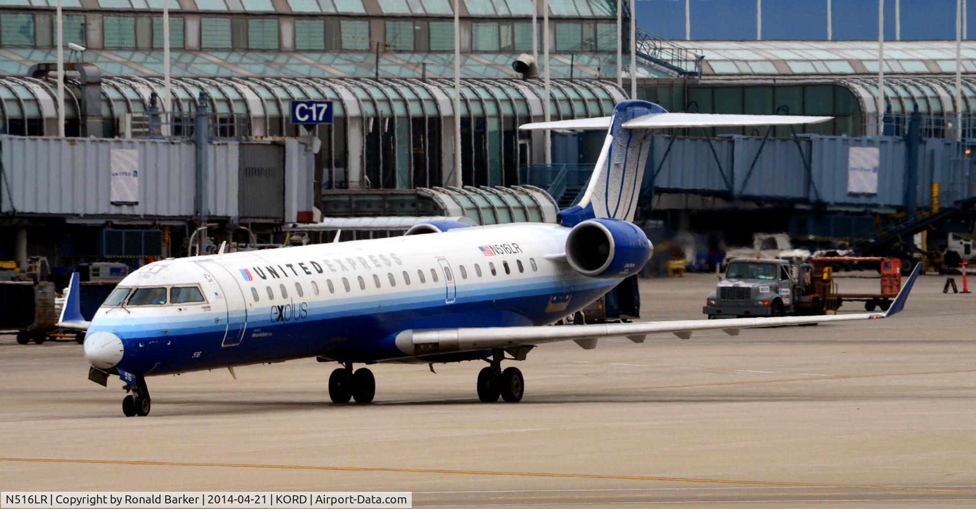 N516LR, 2006 Bombardier CRJ-700 (CL-600-2C10) Regional Jet C/N 10258, Taxi O'Hare