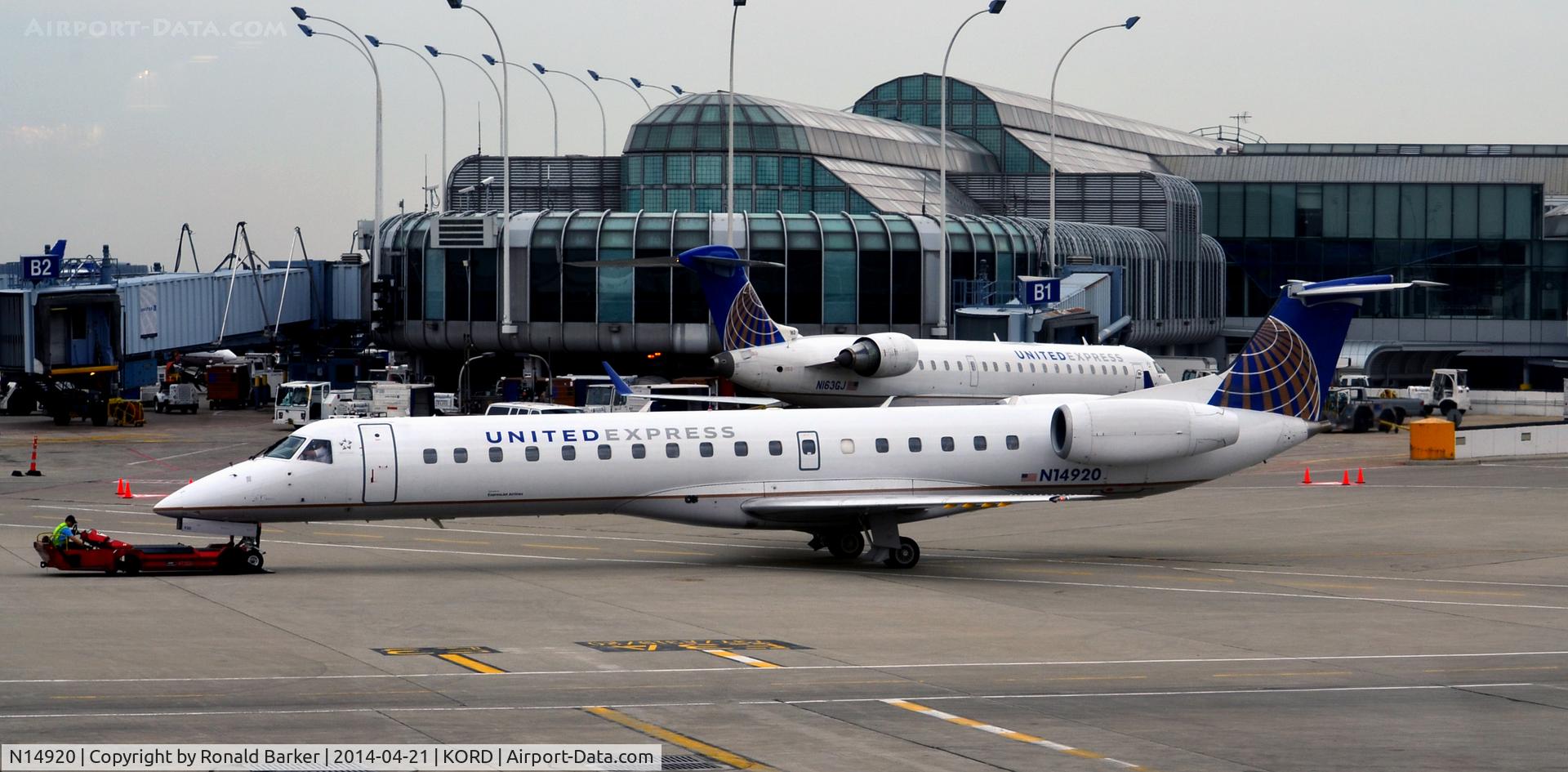 N14920, 2001 Embraer ERJ-145LR (EMB-145LR) C/N 145380, Towed O'Hare