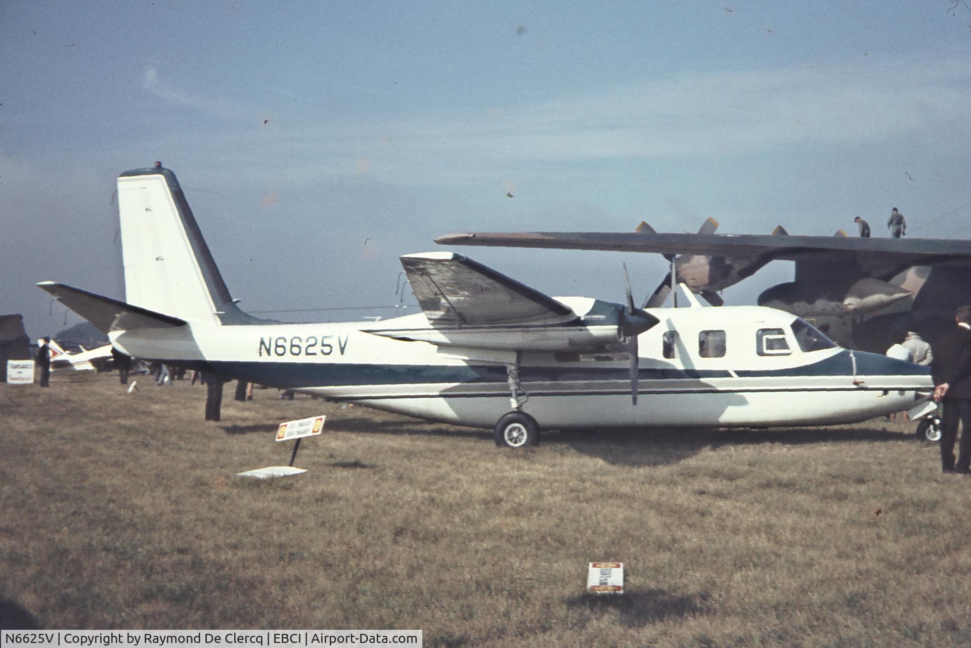N6625V, 1967 Aero Commander 680FL Grand Commander Commander C/N 1657-127, Airshow Gosselies , seventies.
