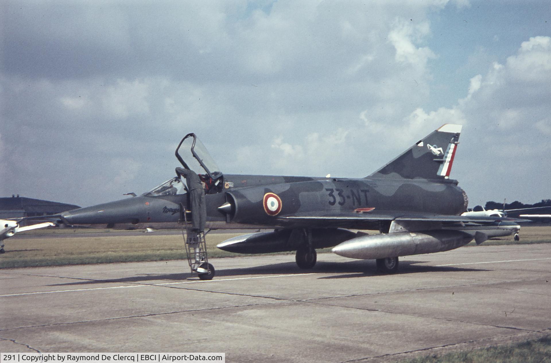 291, Dassault Mirage IIIR C/N 291, Airshow Gosselies, seventies.
