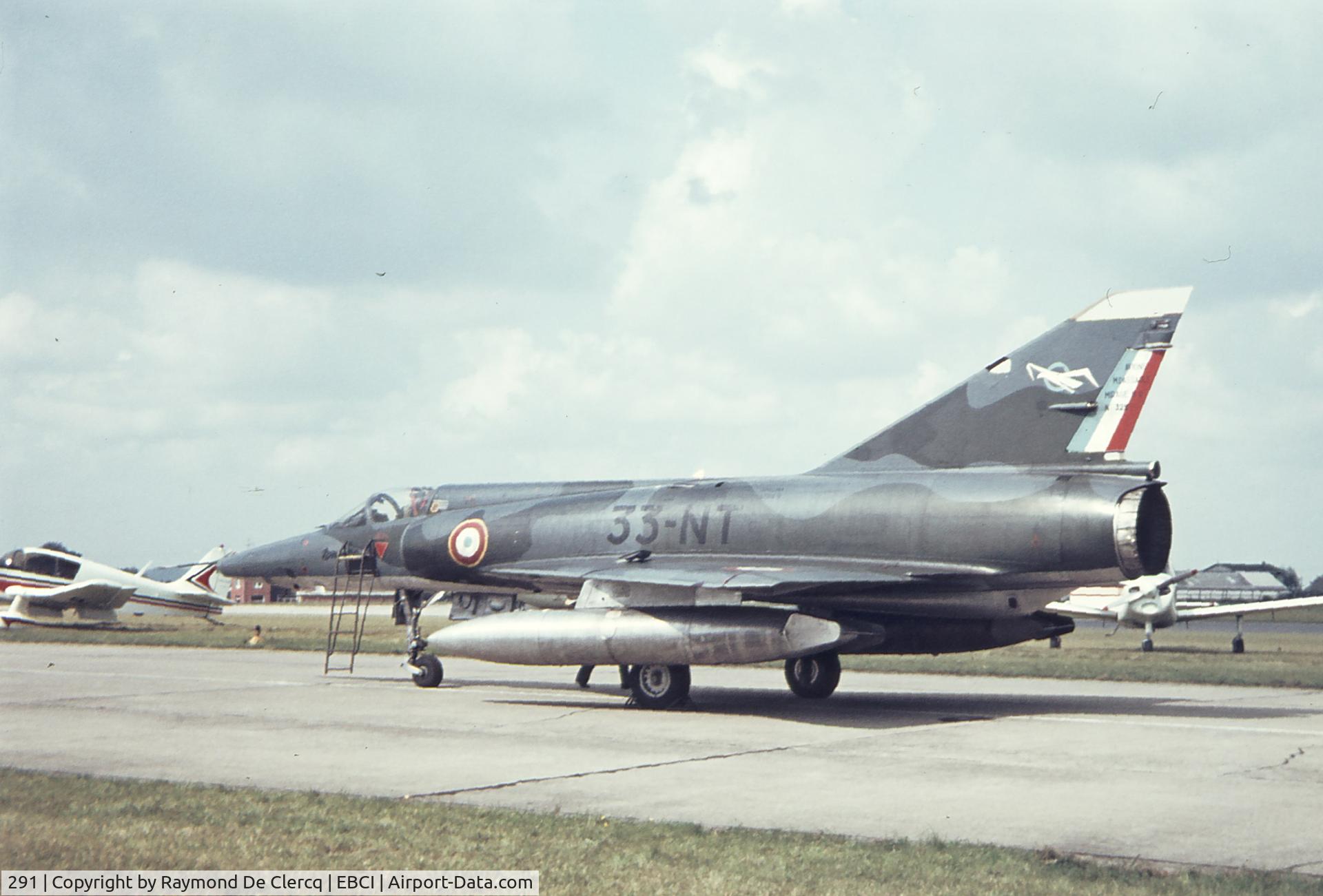 291, Dassault Mirage IIIR C/N 291, Airshow Gosselies, seventies.