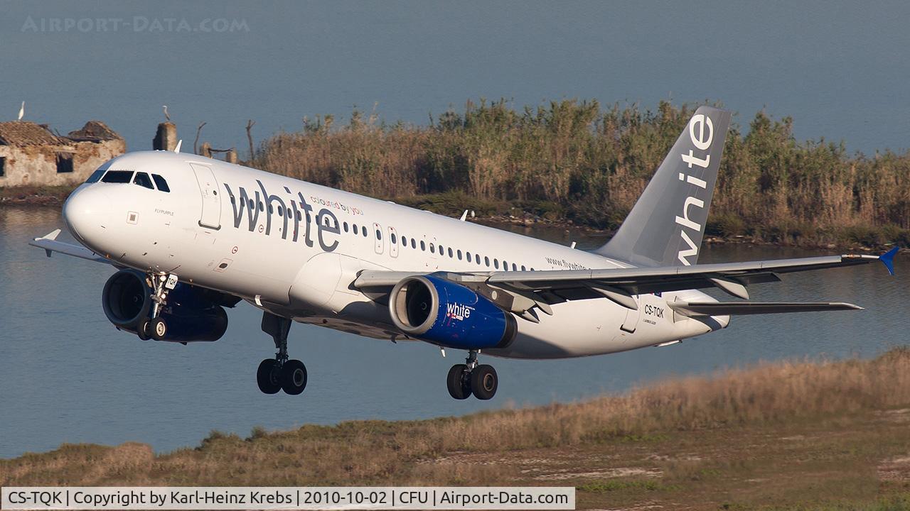 CS-TQK, 2004 Airbus A320-232 C/N 2204, take off RWY 17