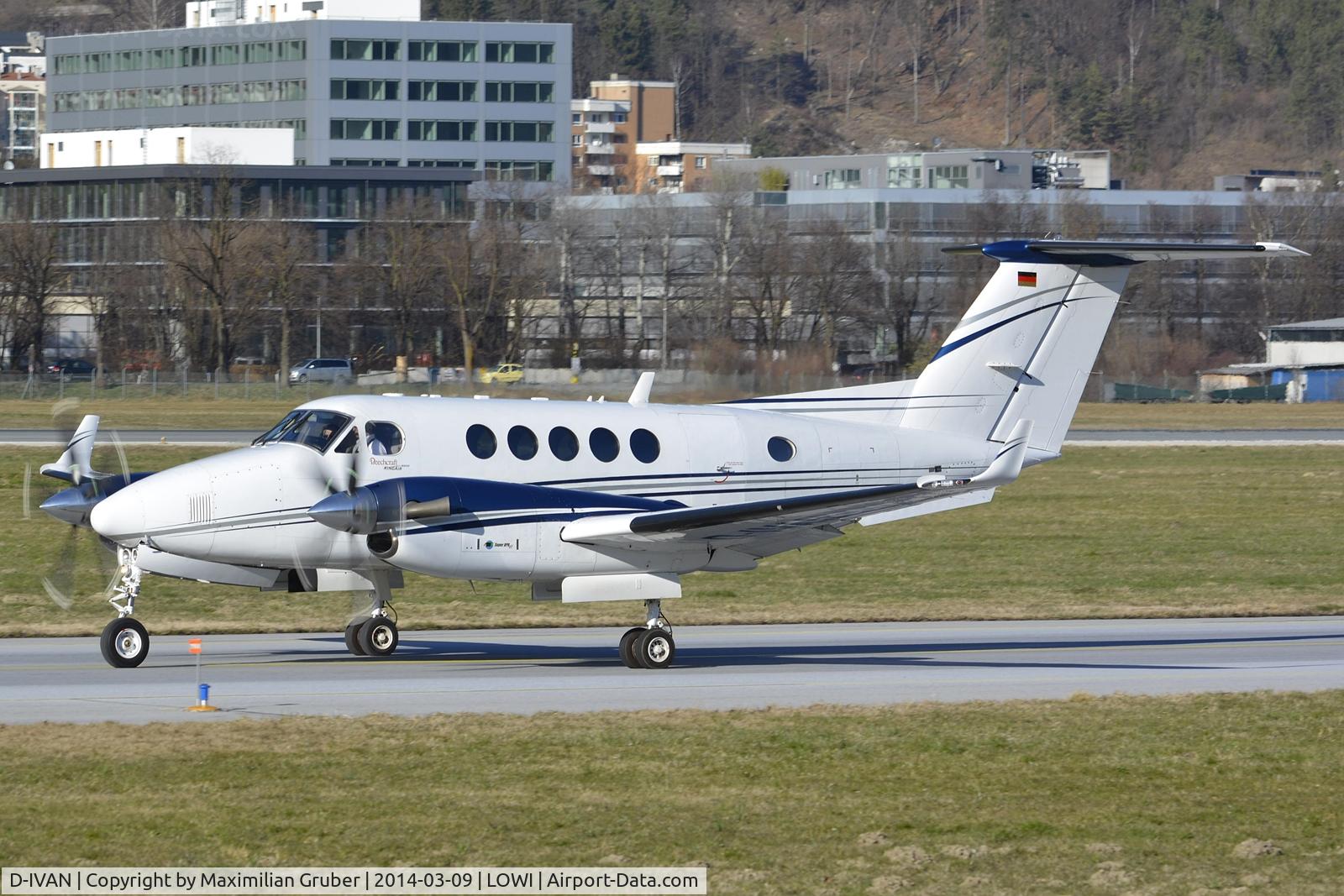 D-IVAN, 1999 Raytheon B200 King Air C/N BB-1662, Air Hamburg
