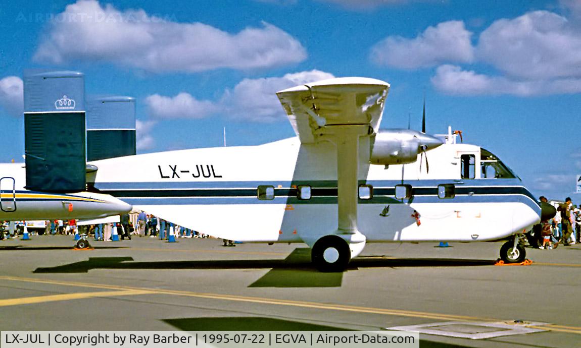 LX-JUL, 1975 Short SC-7 Skyvan 3-100 C/N SH.1943, Shorts SC-7-3M-400 Skyvan [SH1943] (Hunting Aviation) RAF Fairford~G 22/07/1995