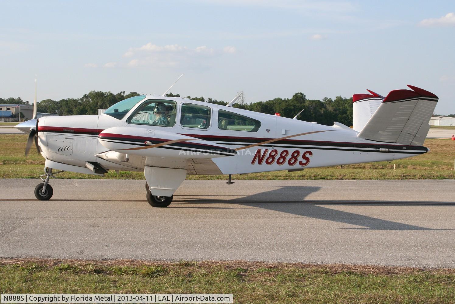 N888S, 1976 Beech V35A Bonanza C/N D-9937, Beech V35A