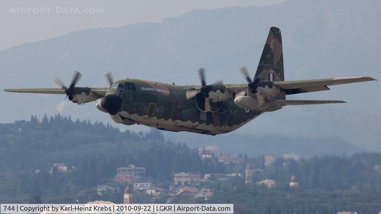 744, Lockheed C-130H Hercules C/N 382-4672, Hellenic Air Force