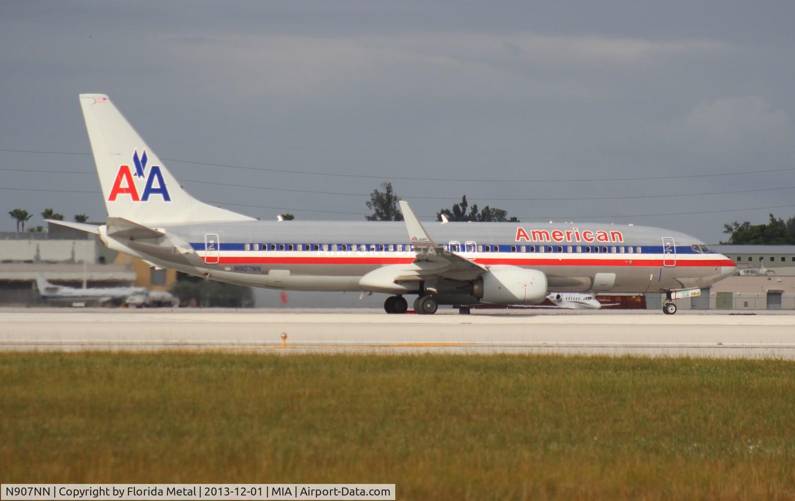 N907NN, 2013 Boeing 737-823 C/N 31158, American 737-800