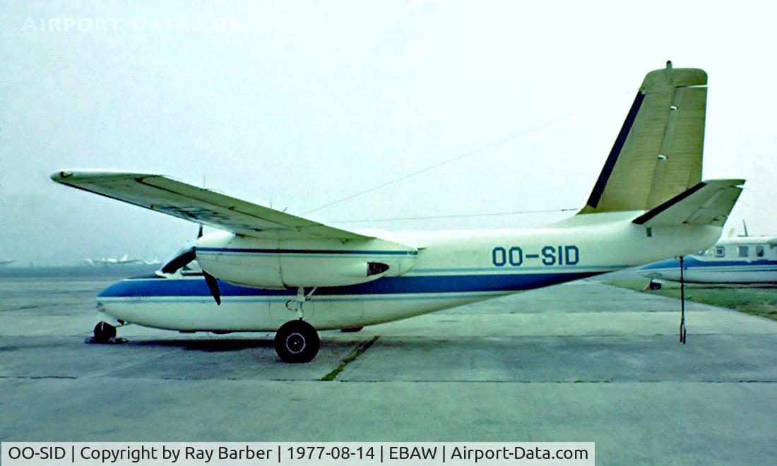 OO-SID, Aero Commander 680E Commander C/N 357-46, Aero Commander 680 [357-46] Antwerp-Deurne~OO 14/08/1977. From a slide.