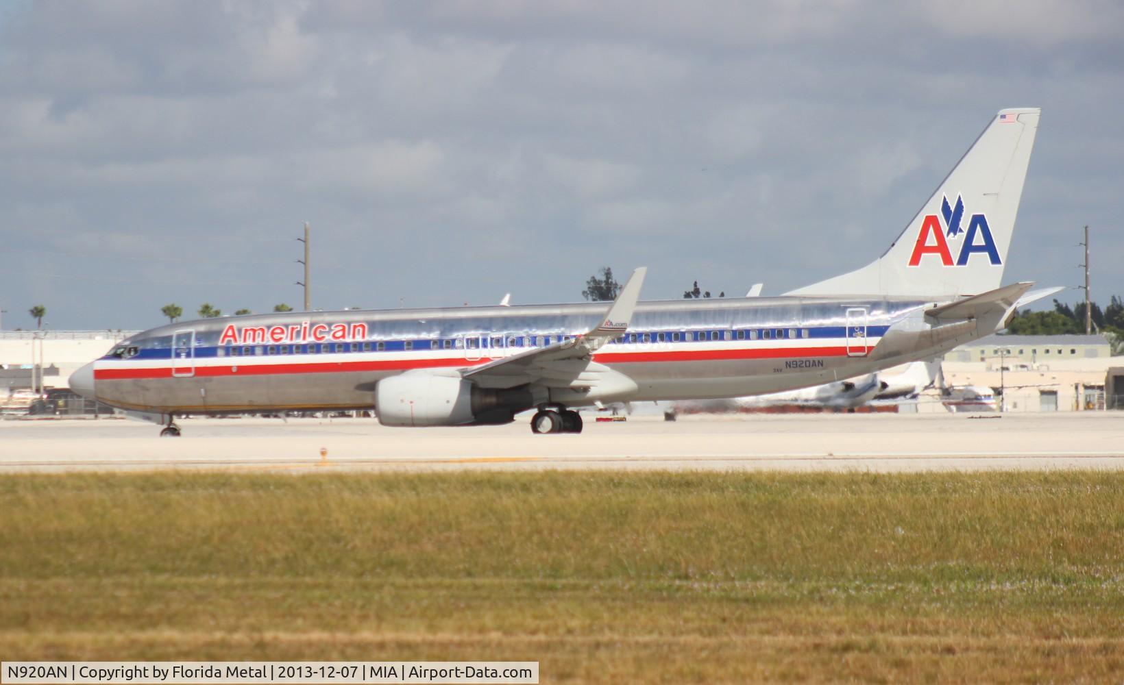 N920AN, 1999 Boeing 737-823 C/N 29521, American 737-800