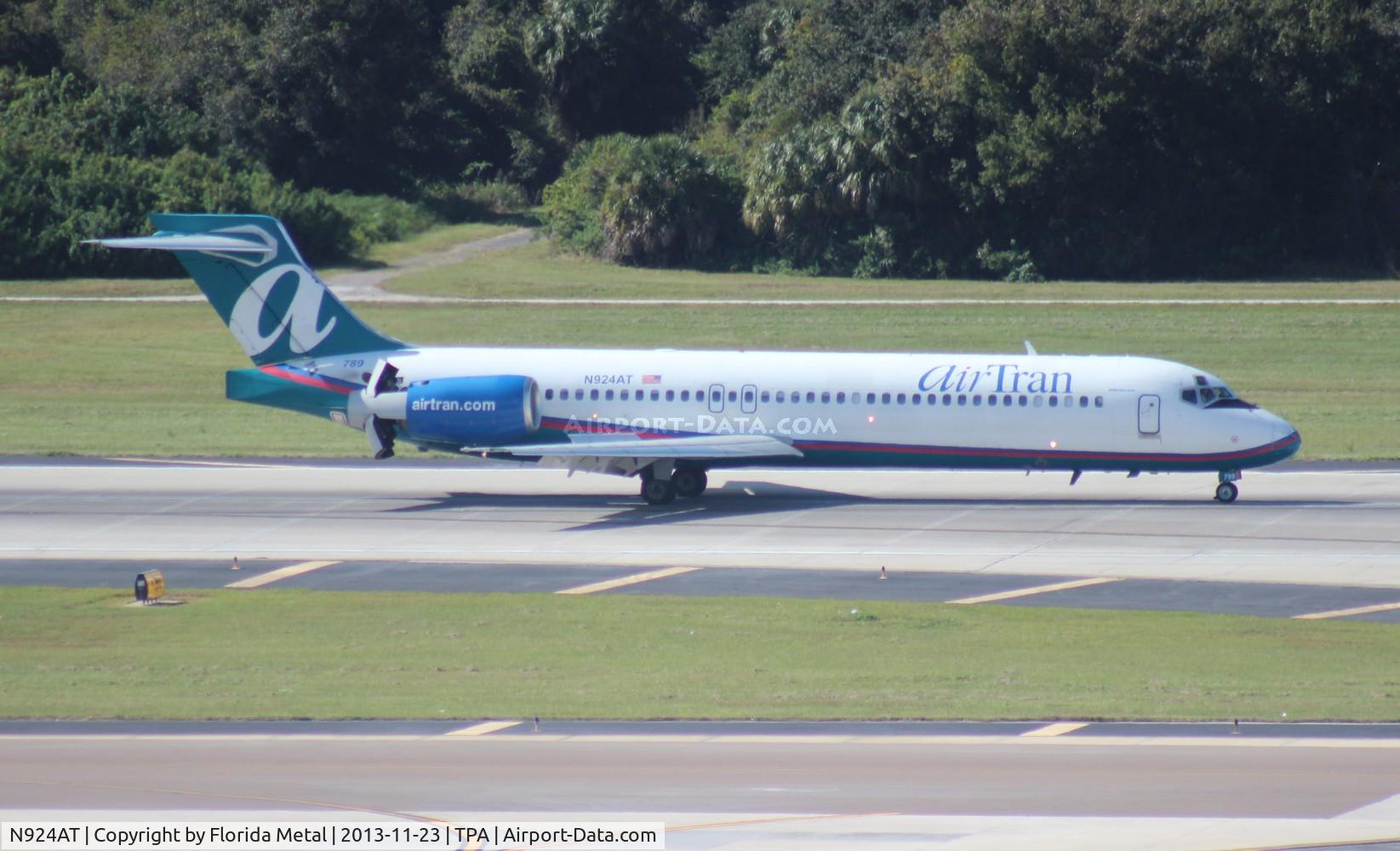 N924AT, 2000 Boeing 717-200 C/N 55080, Air Tran 717