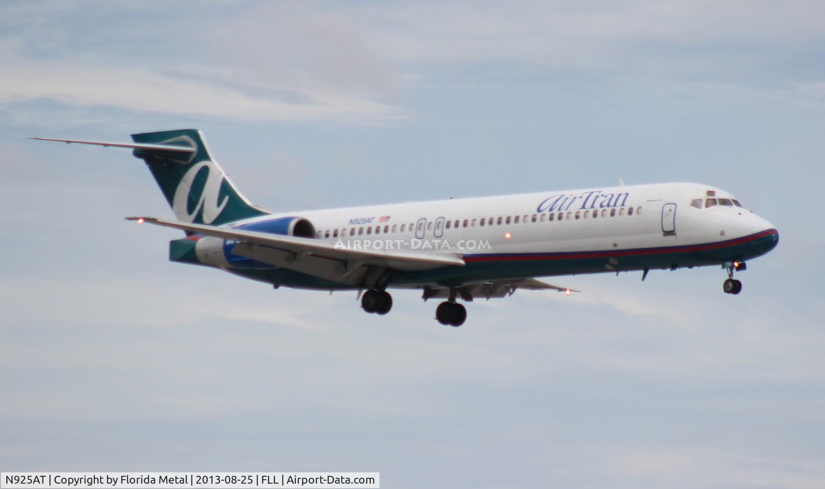 N925AT, 2000 Boeing 717-200 C/N 55079, Air Tran 717