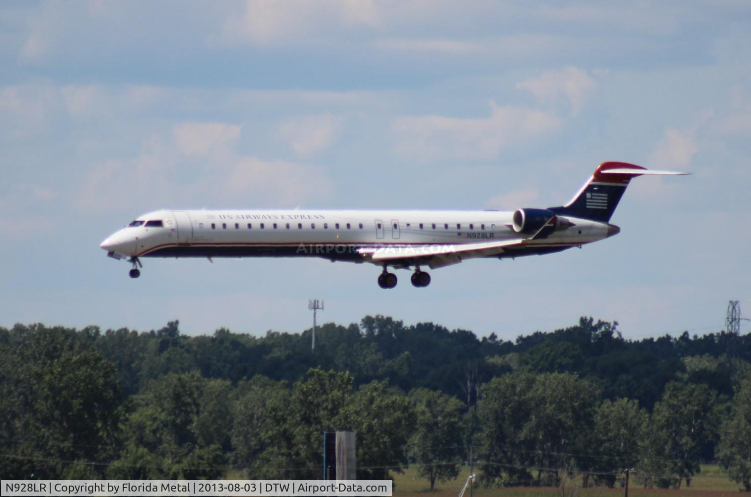 N928LR, 2005 Bombardier CRJ-900ER (CL-600-2D24) C/N 15028, USAirways CRJ-900